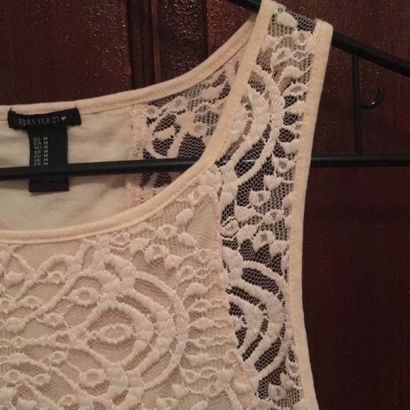 Knit crop top - Picture 2 of 3